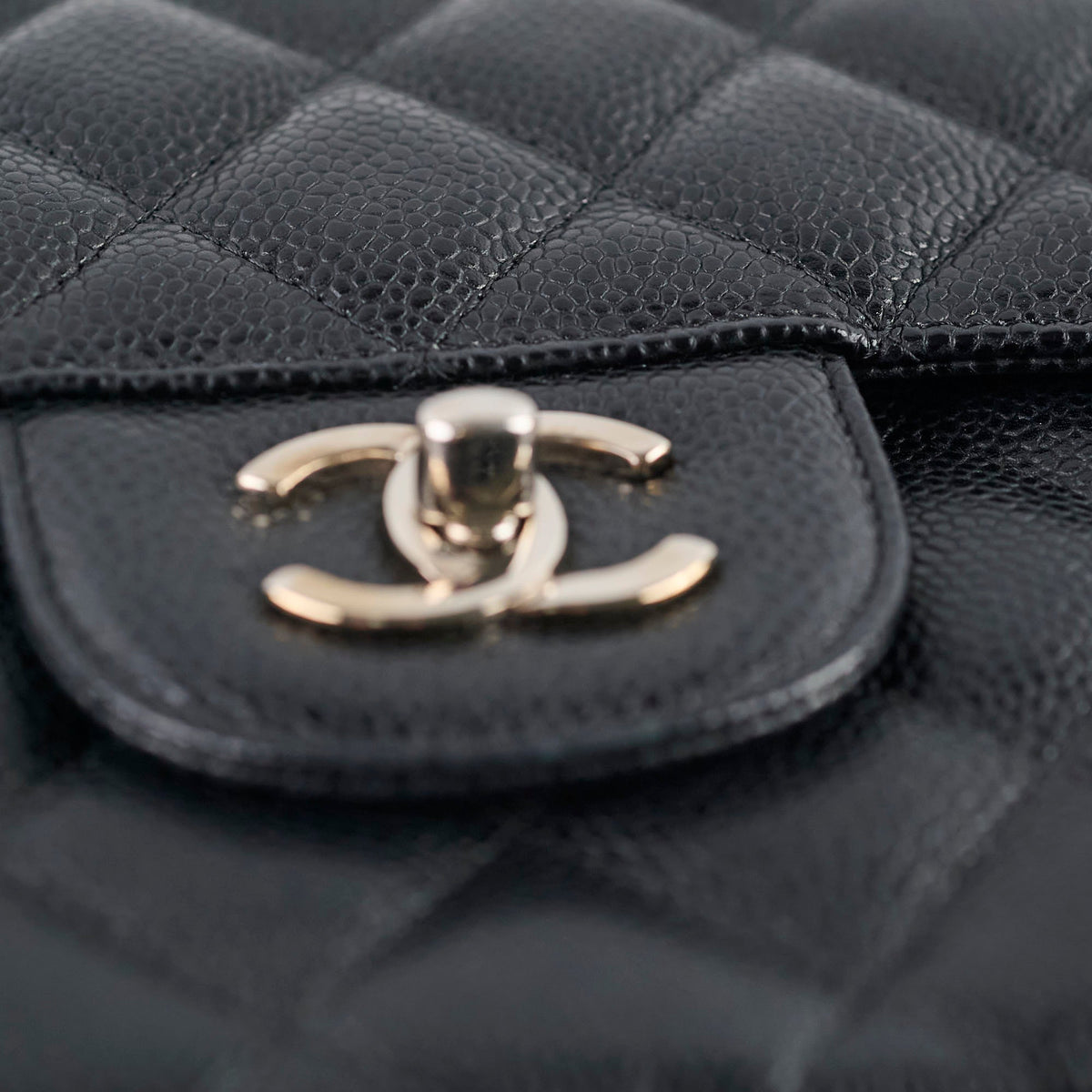 Chanel Jumbo Double Flap Caviar Black - photo 20