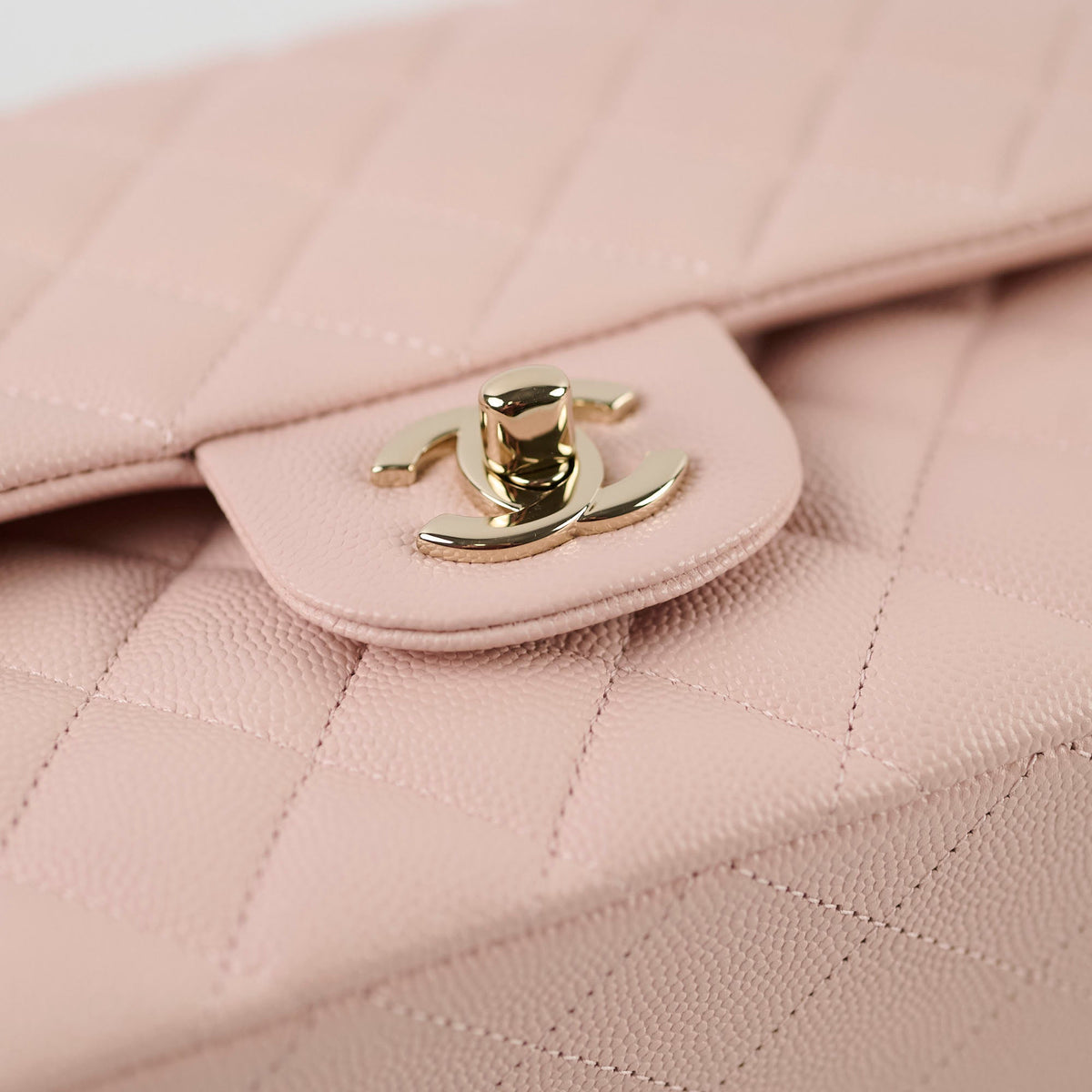 Chanel Medium/Large Caviar Double Classic Flap Pink - photo 15
