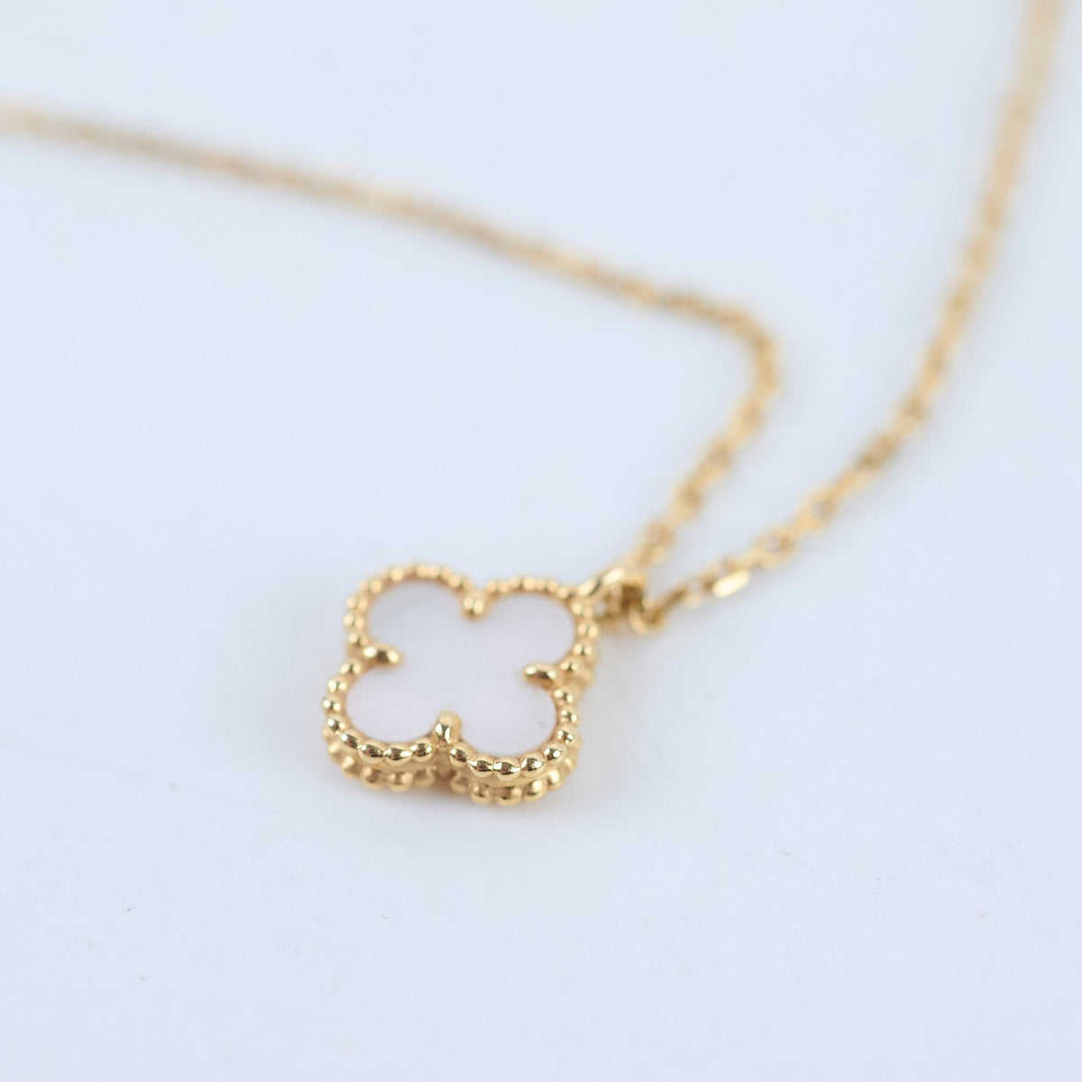 Van Cleef & Arpels Sweet Alhambra Mother of Pearl MOP Necklace Yellow Gold - photo 4