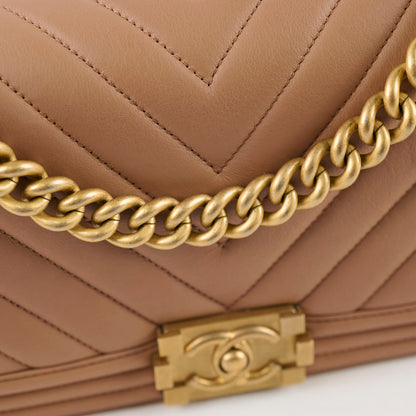 Chanel Medium Lambskin Chevron Old Boy Beige - photo 9