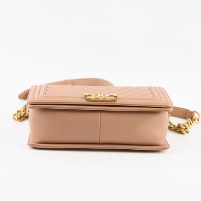 Chanel Medium Lambskin Chevron Old Boy Beige - photo 4