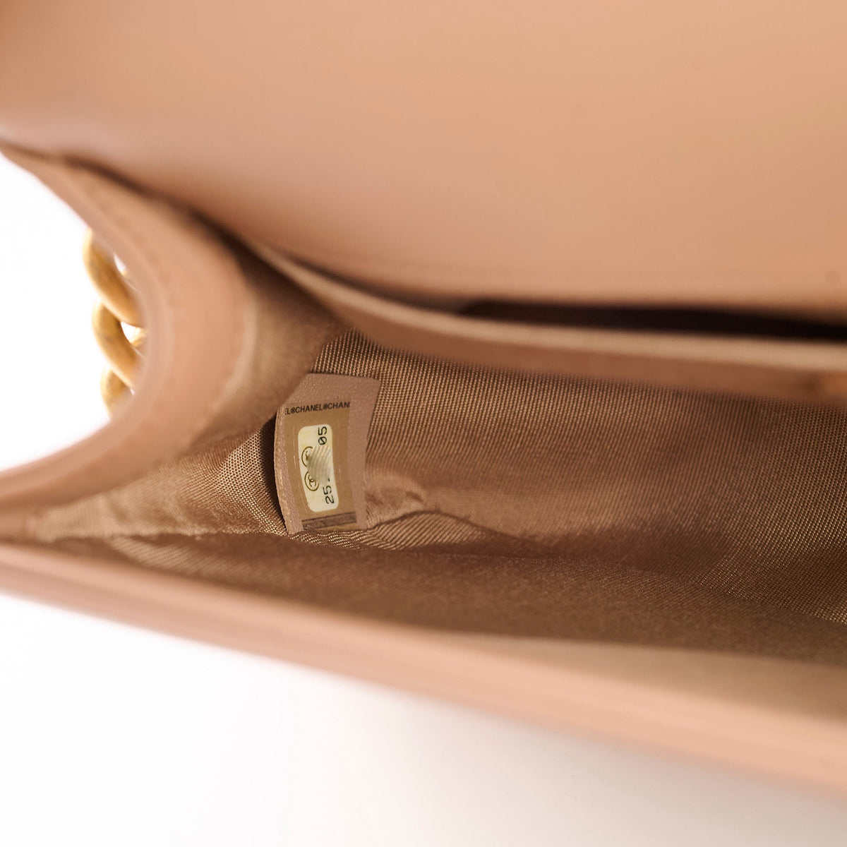 Chanel Medium Lambskin Chevron Old Boy Beige - photo 14