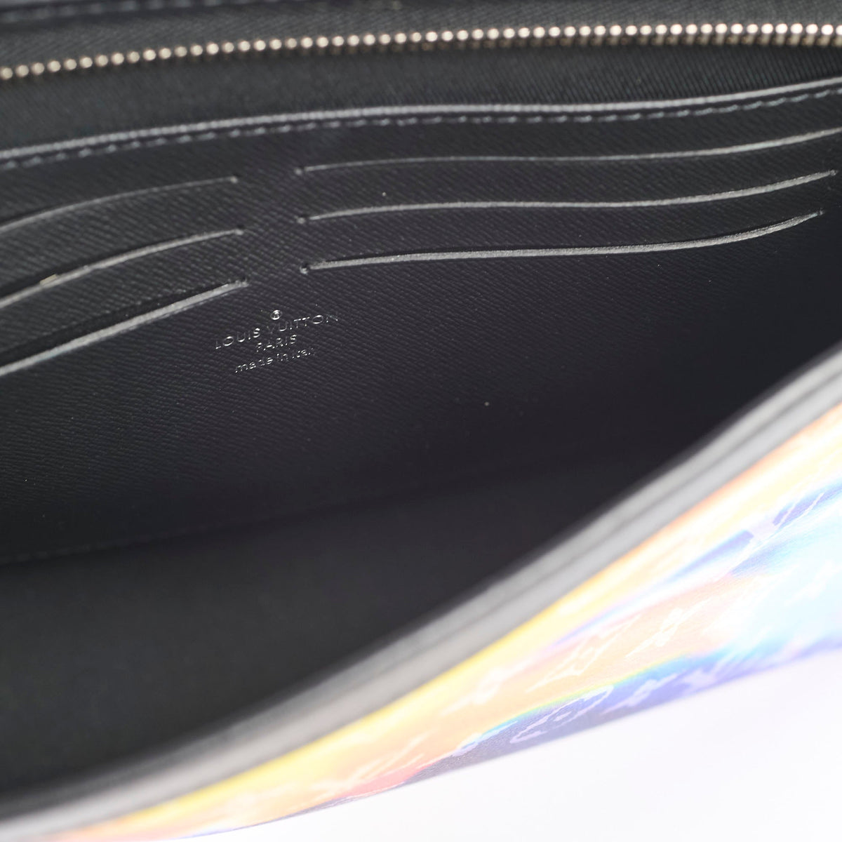 Louis Vuitton Voyage Sunset Pouch - photo 7