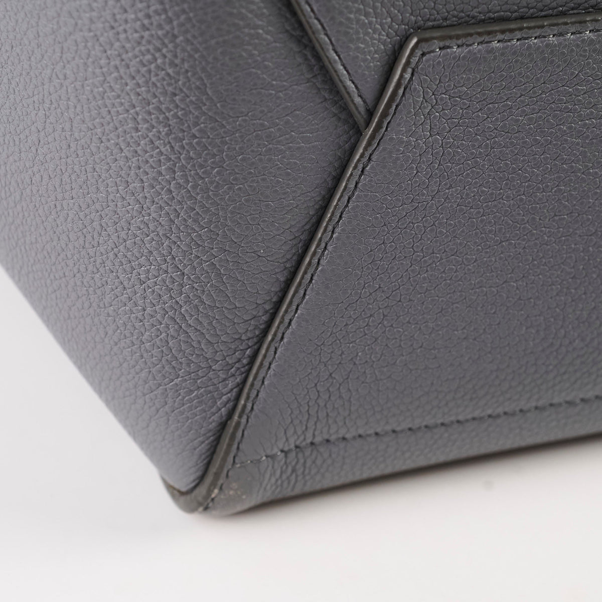 Celine Sangle Grey Bucket Tote - photo 13