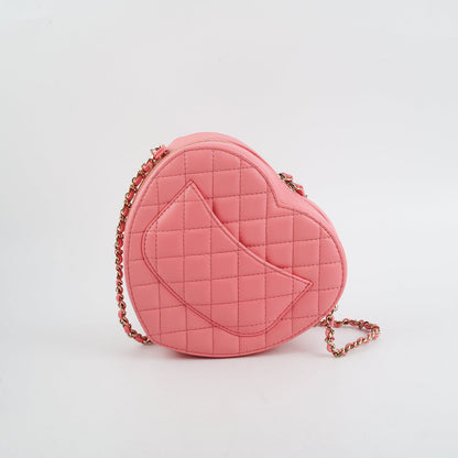 Chanel Heart Large Belt Bag Pink (Microchipped) - photo 2
