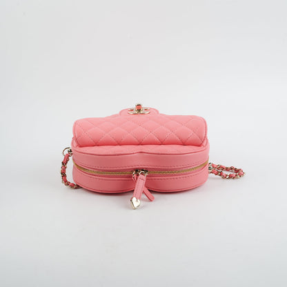 Chanel Heart Large Belt Bag Pink (Microchipped) - photo 3