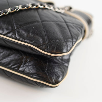 Chanel 2.55 Reissue East West Tote Black - photo 15