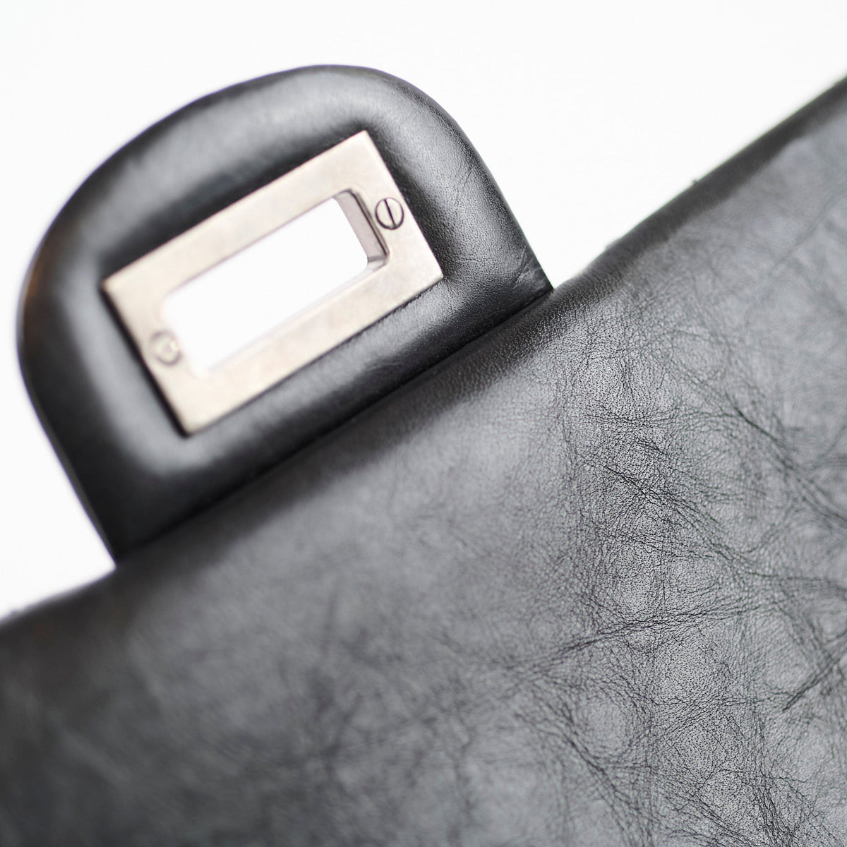 Chanel 226 Reissue Black 15 Series - photo 8