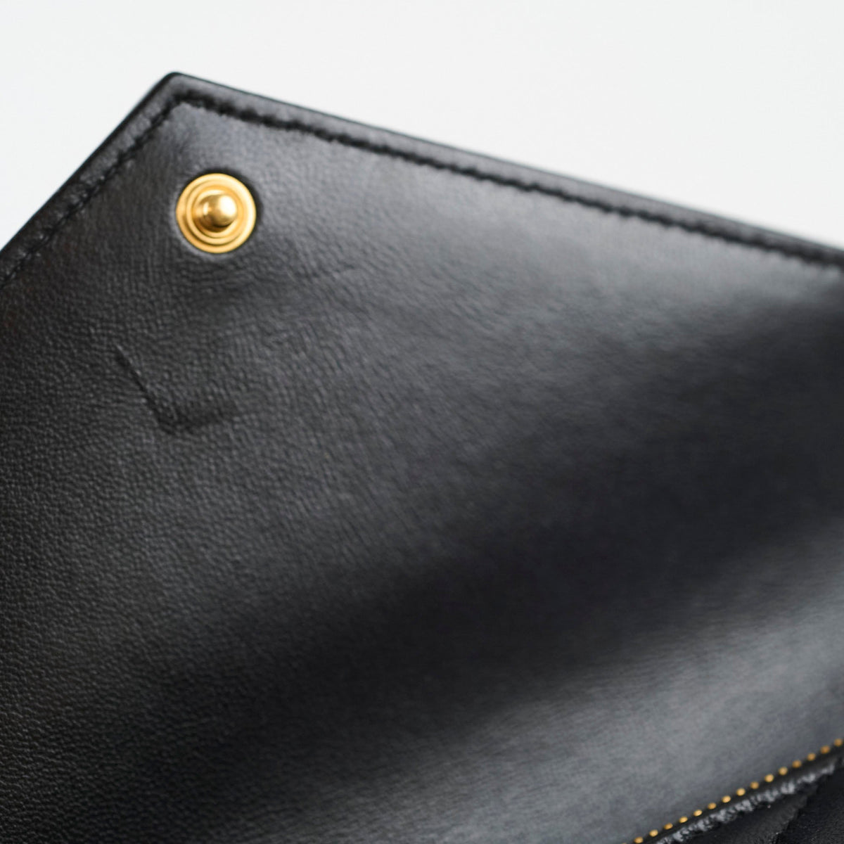 Saint Laurent Cassandre Envelope Wallet on Chain WOC Lambskin Black - photo 5