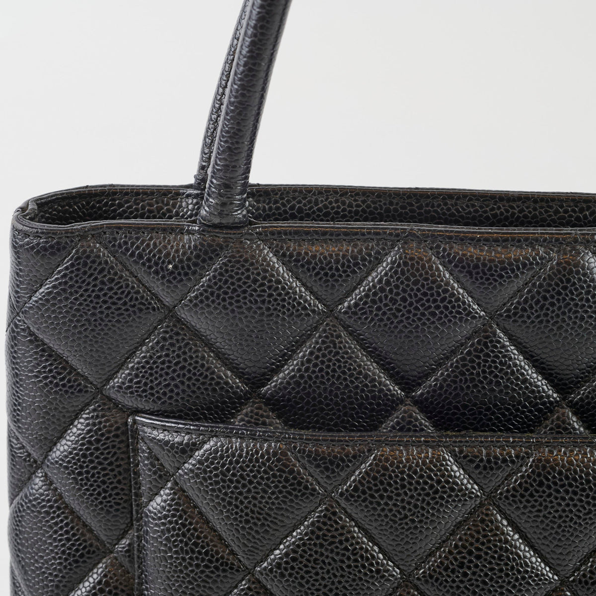 Chanel Medallion Tote Black Caviar 24K Gold - photo 4