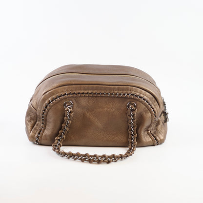 Chanel Chain Luxe Ligne Bowler Bag Grained Metallic Calfskin Bronze - photo 2
