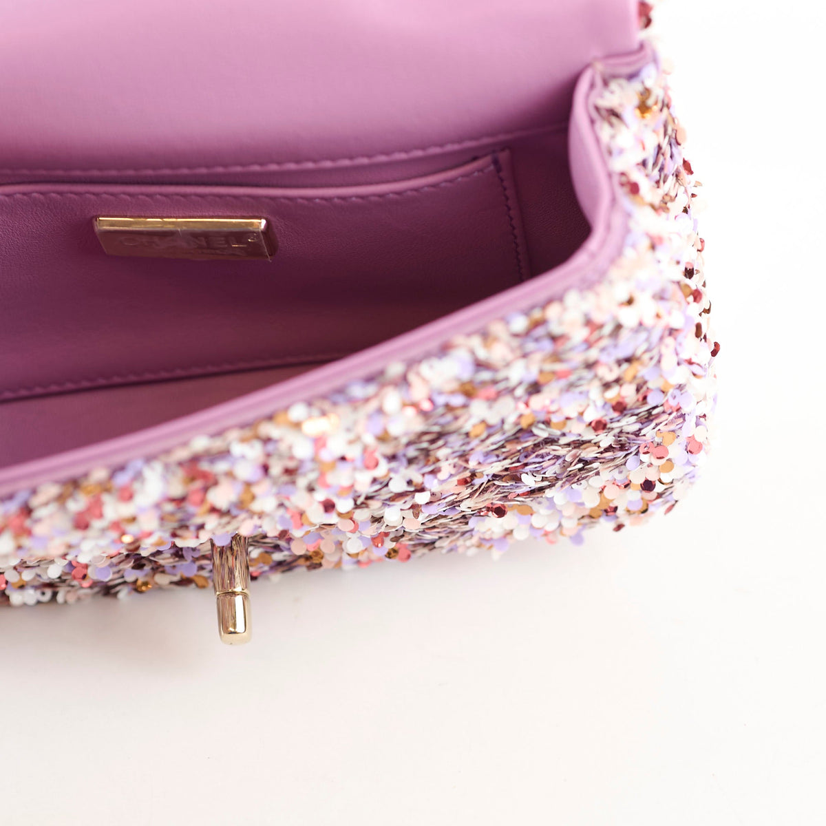 Chanel Mini Sequin Flap Pink/Lavender/White - 2026 Spring Collection - photo 9