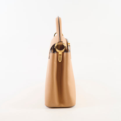 Louis Vuitton Capucines MM Beige Tan 2022 - photo 3