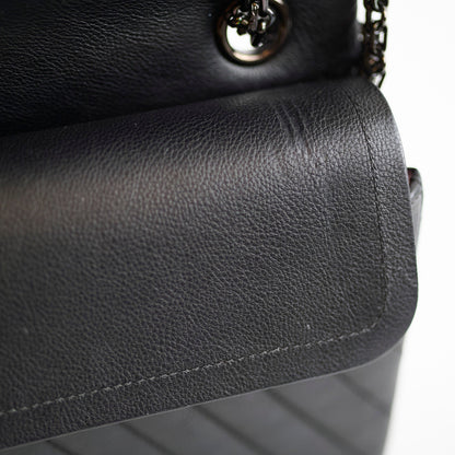 Chanel Reissue 226 Black BHW 24 Series - photo 10