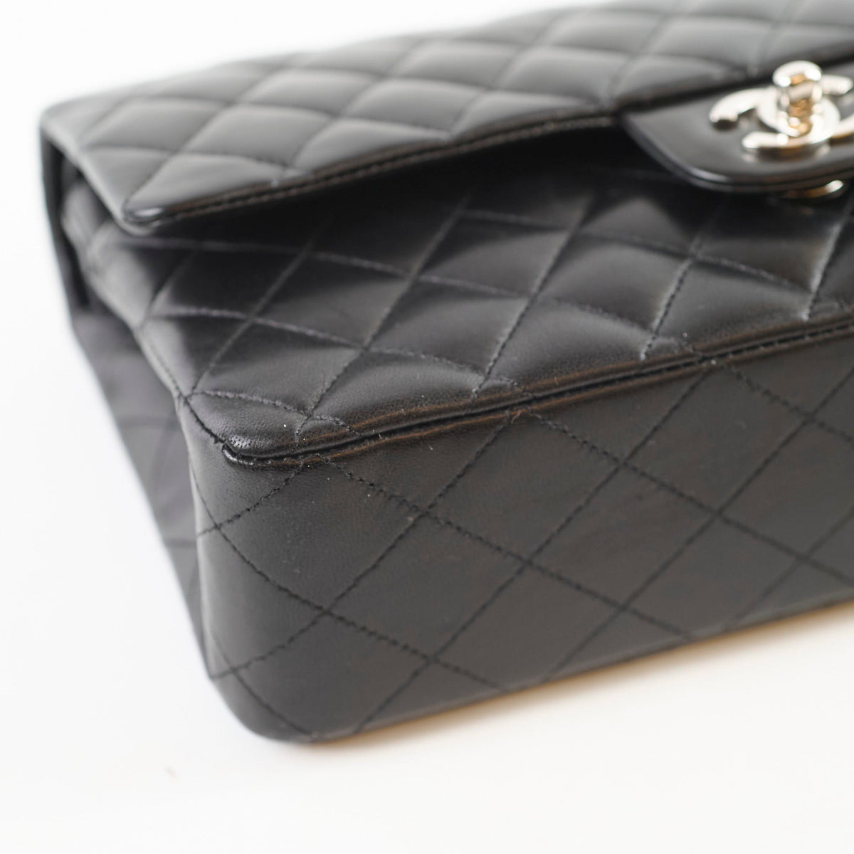 Chanel Classic Flap Medium Lambskin Black 12 Series - photo 14