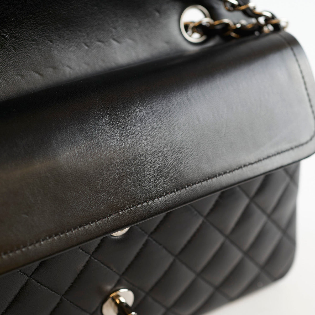 Chanel Classic Flap Medium Lambskin Black 12 Series - photo 9