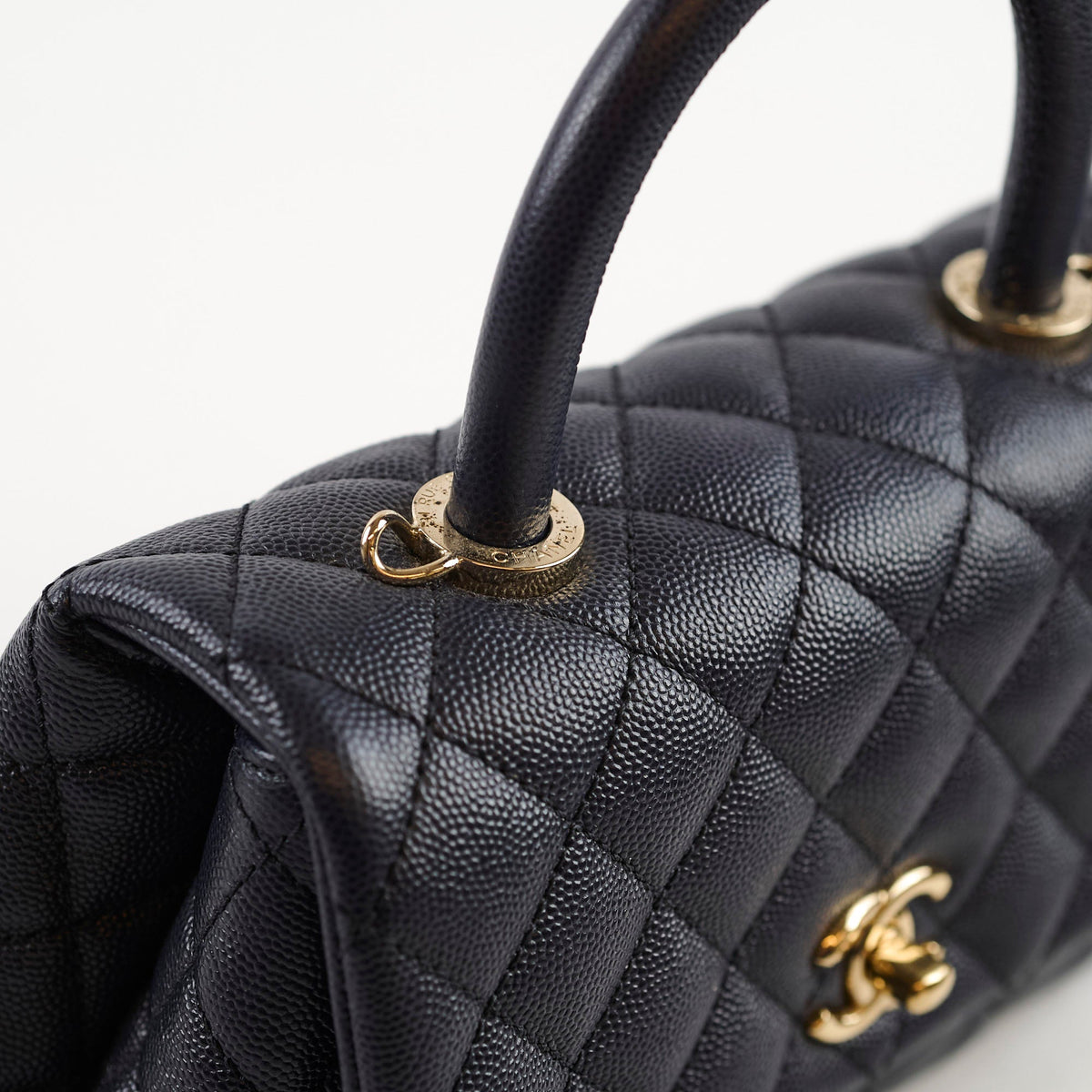 Chanel Small Coco Handle Caviar Navy - photo 5