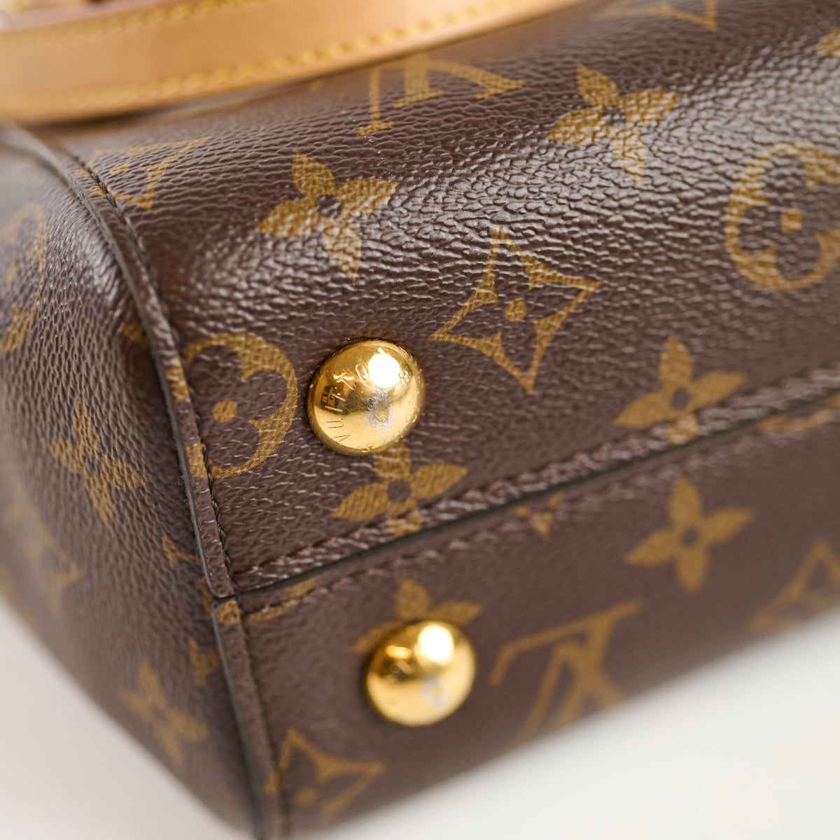Louis Vuitton Cluny BB Monogram - photo 15