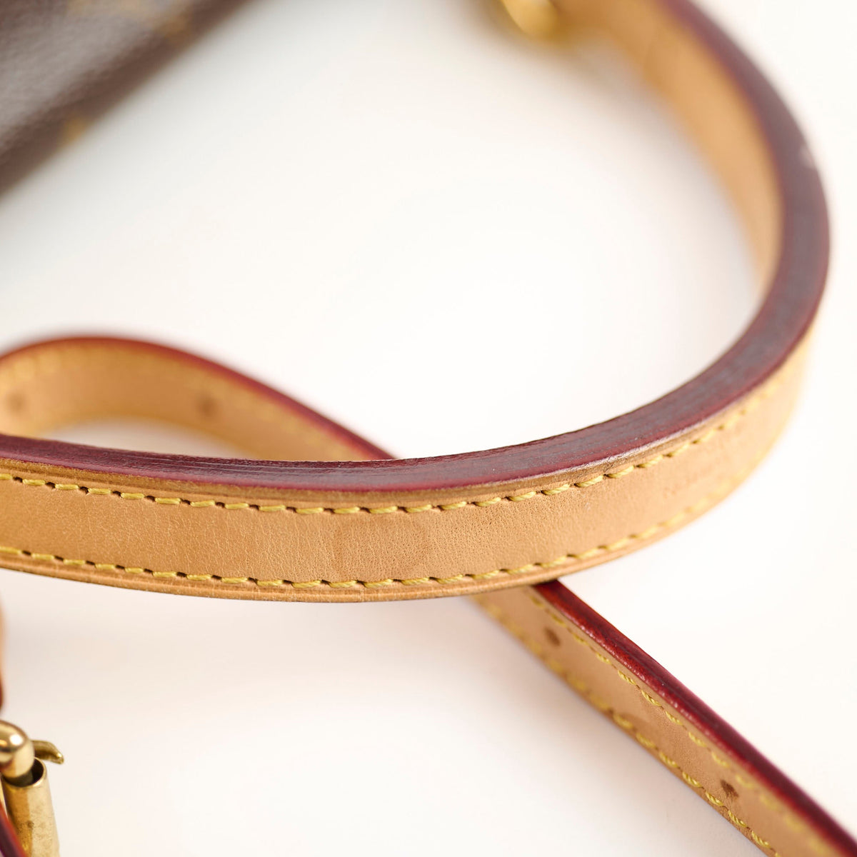 Louis Vuitton Cluny BB Monogram - photo 19