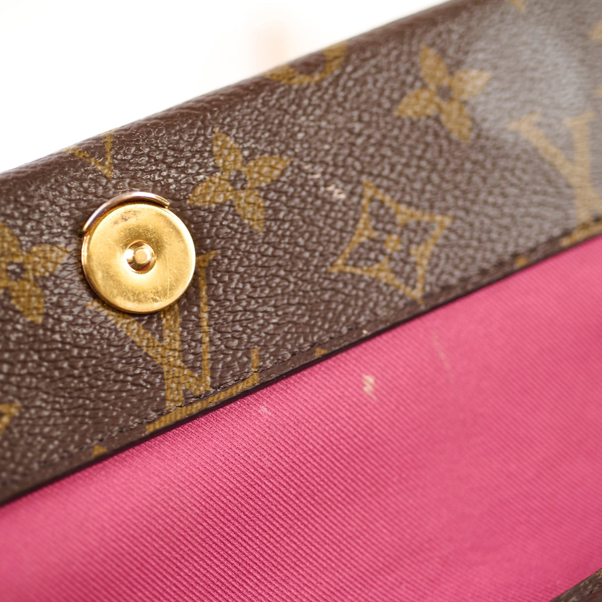 Louis Vuitton Cluny BB Monogram - photo 9