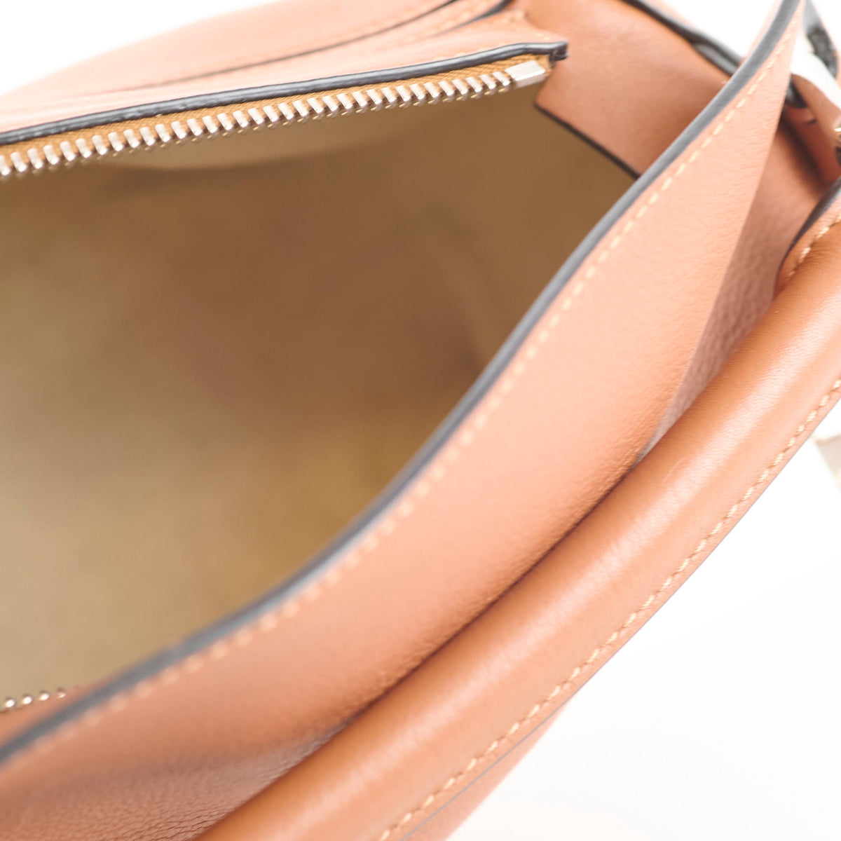 Loewe Small Puzzle Tan - photo 8