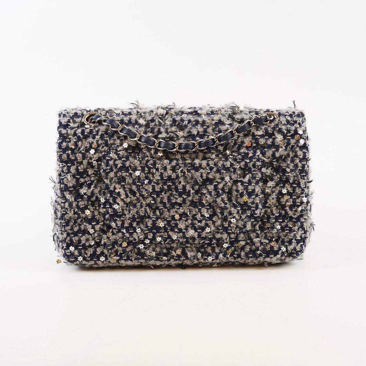 Chanel Medium Flower Sequined Tweed Flap Navy/Grey - photo 3