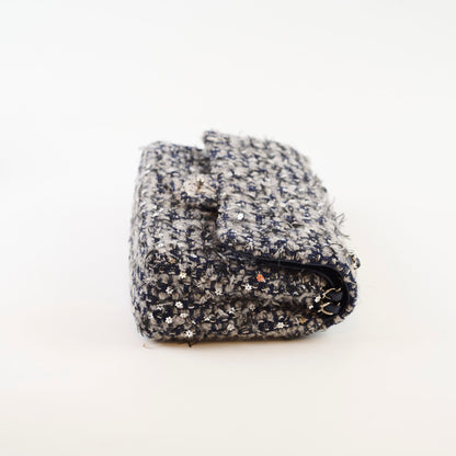 Chanel Medium Flower Sequined Tweed Flap Navy/Grey - photo 4