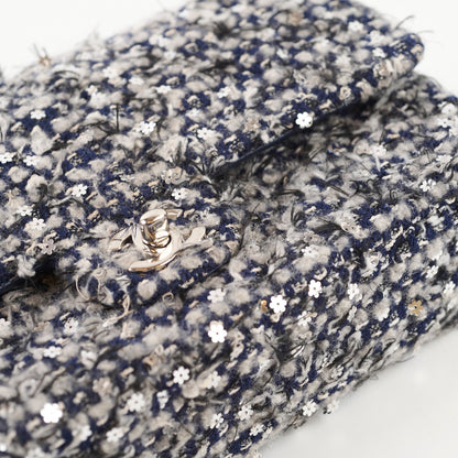 Chanel Medium Flower Sequined Tweed Flap Navy/Grey - photo 11