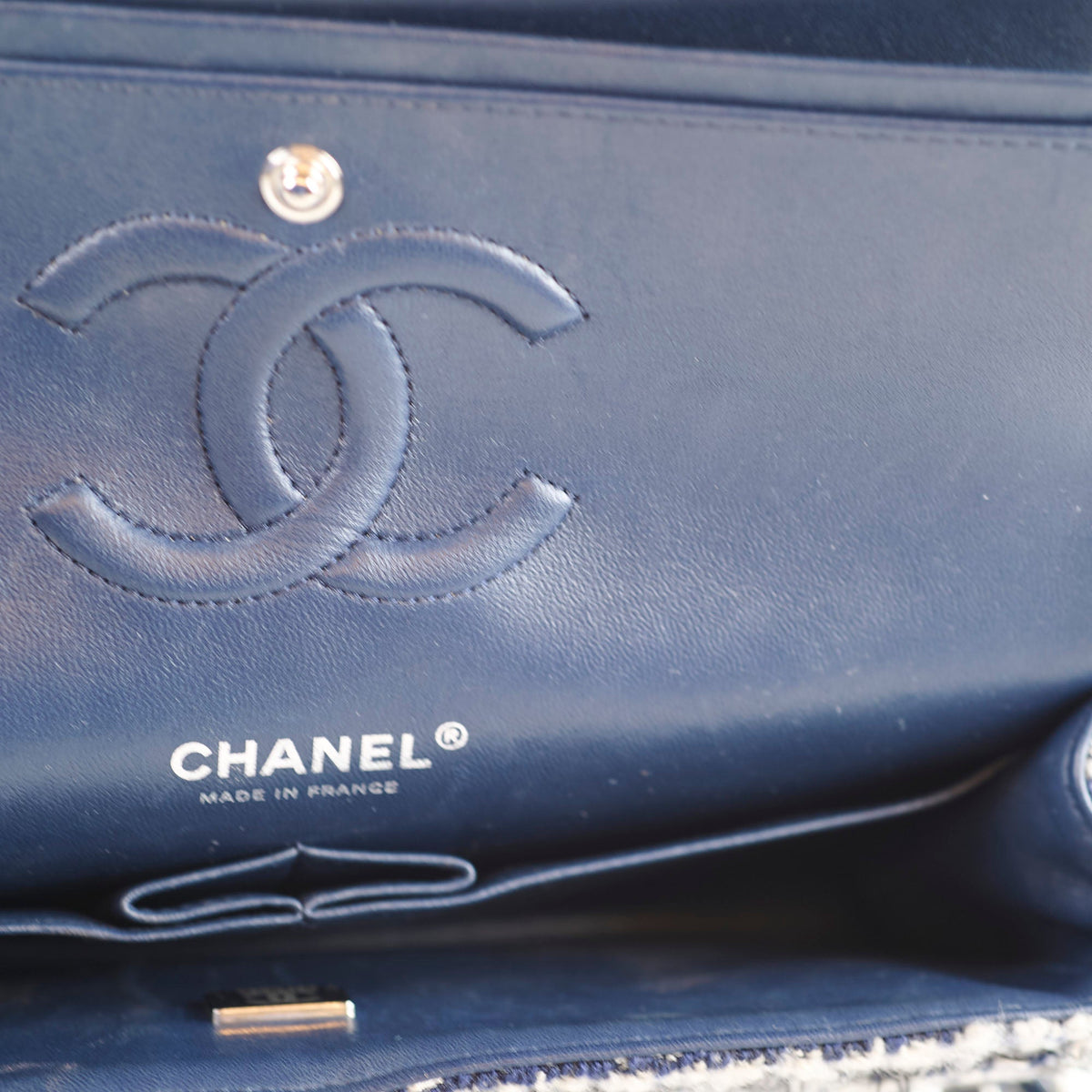 Chanel Medium Flower Sequined Tweed Flap Navy/Grey - photo 21