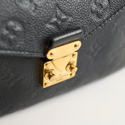 Louis Vuitton Pochette Metis Black Empreinte - photo 18