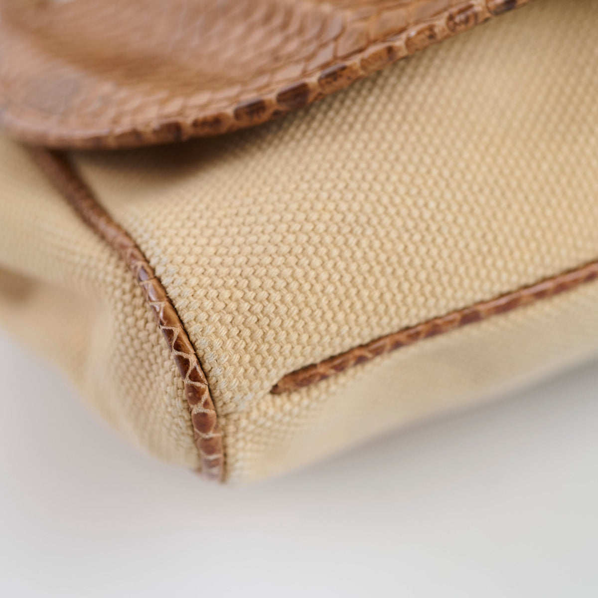 Chanel Vintage Python and Beige Canvas CC Flap Bag 8 series - photo 13