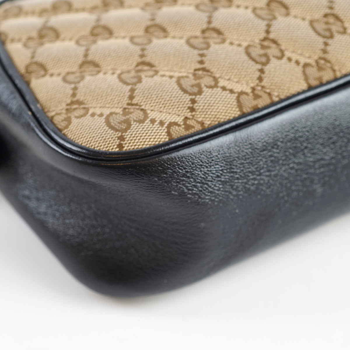Gucci Small GG Marmont Camera Bag Beige/Black - photo 5
