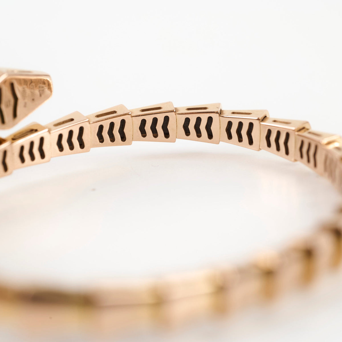 Bvlgari Serpenti Viper Bracelet 18k Rose Gold with Diamonds Size S - photo 5