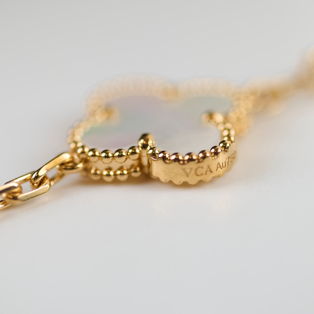 Van Cleef & Arpels 5 Motif MOP Bracelet - photo 6