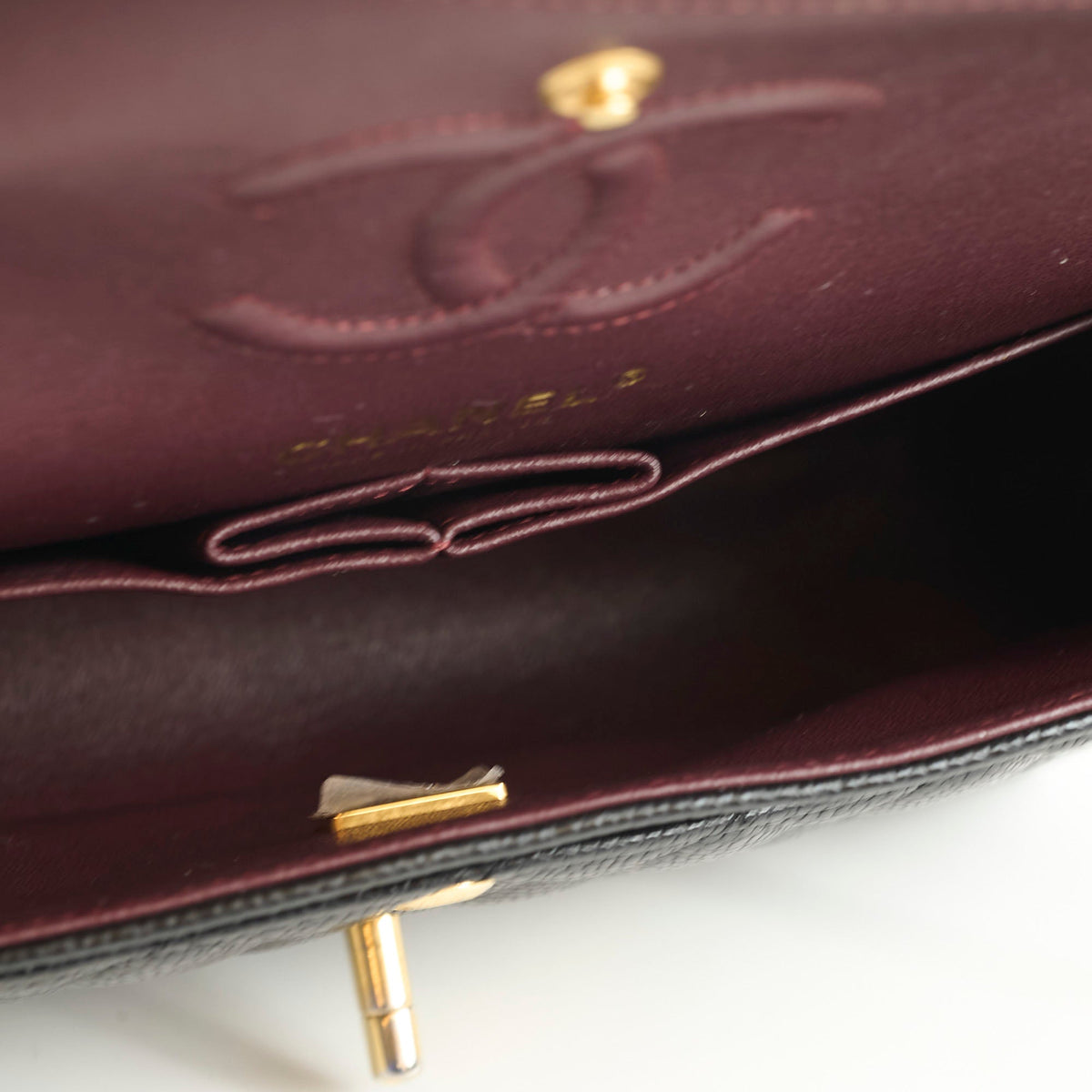Chanel Small Classic Flap Caviar Black (microchipped) - photo 12