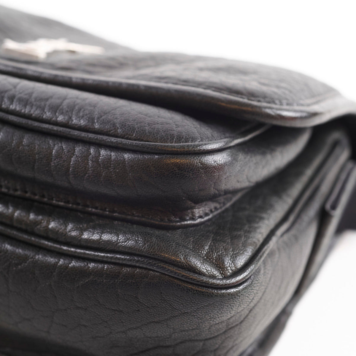 Saint Laurent Small Niki Messenger Grained Lambskin Black - photo 12