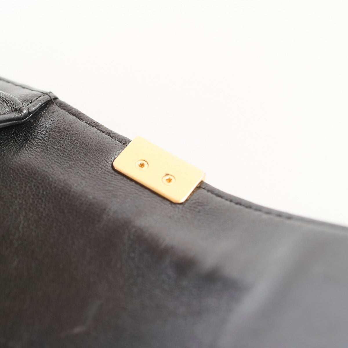 Chanel Old Medium Boy Bag Black - photo 11
