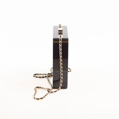 Chanel Runway Resin Crystal Pearl Clutch Black - photo 2