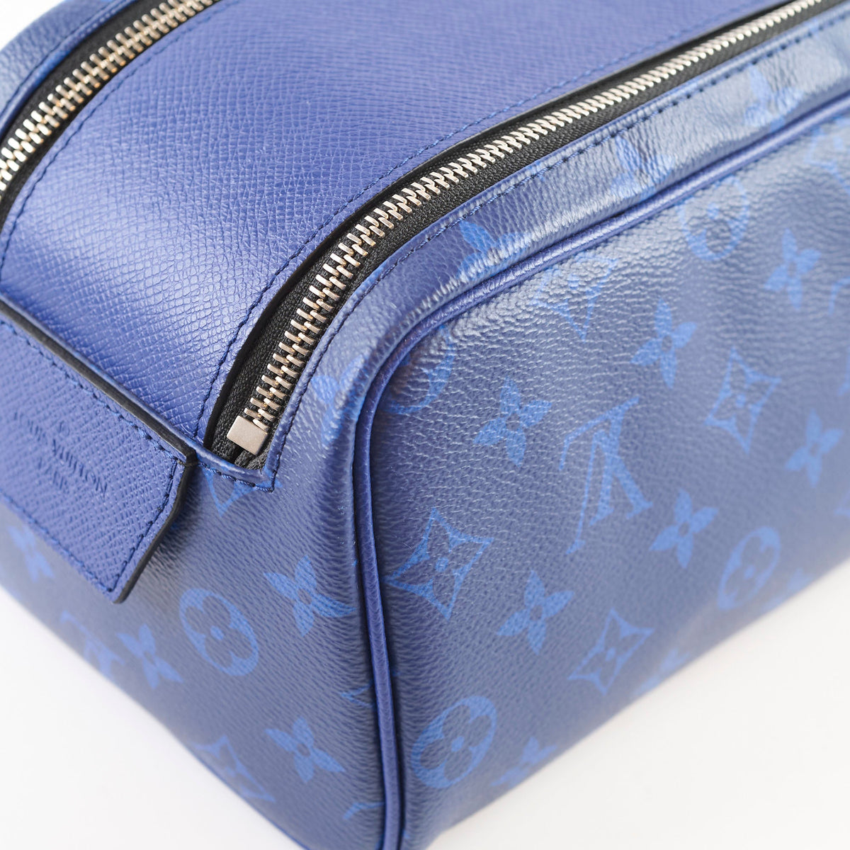 Louis Vuitton Dopp Kit Ocean Blue Monogram Canvas - photo 6