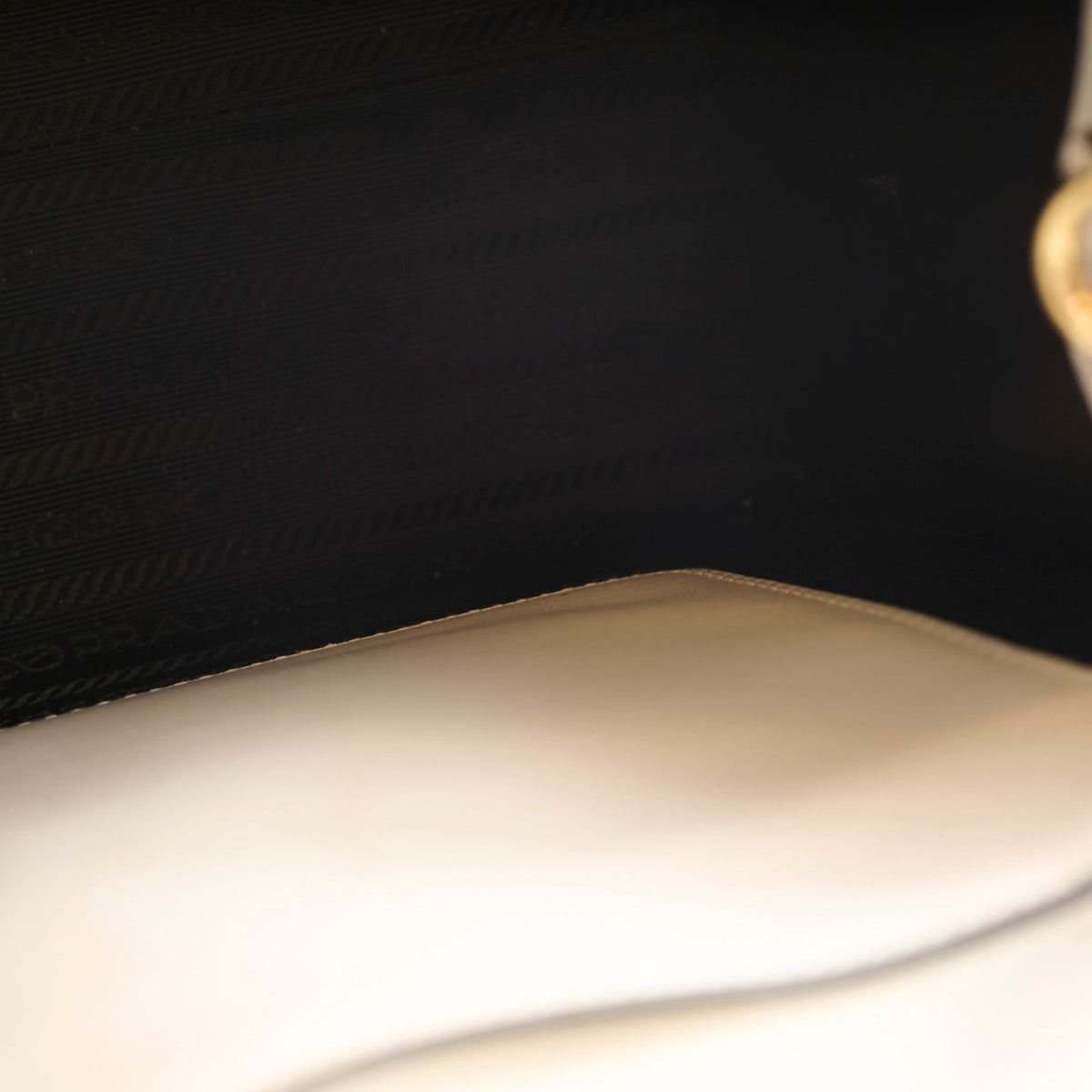 Prada Saffiano Cuir White - photo 7