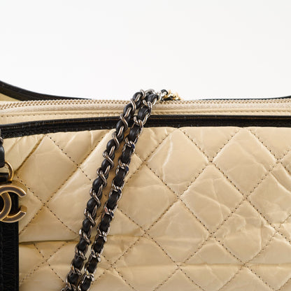 Chanel Medium Gabrielle Beige/Black - photo 4