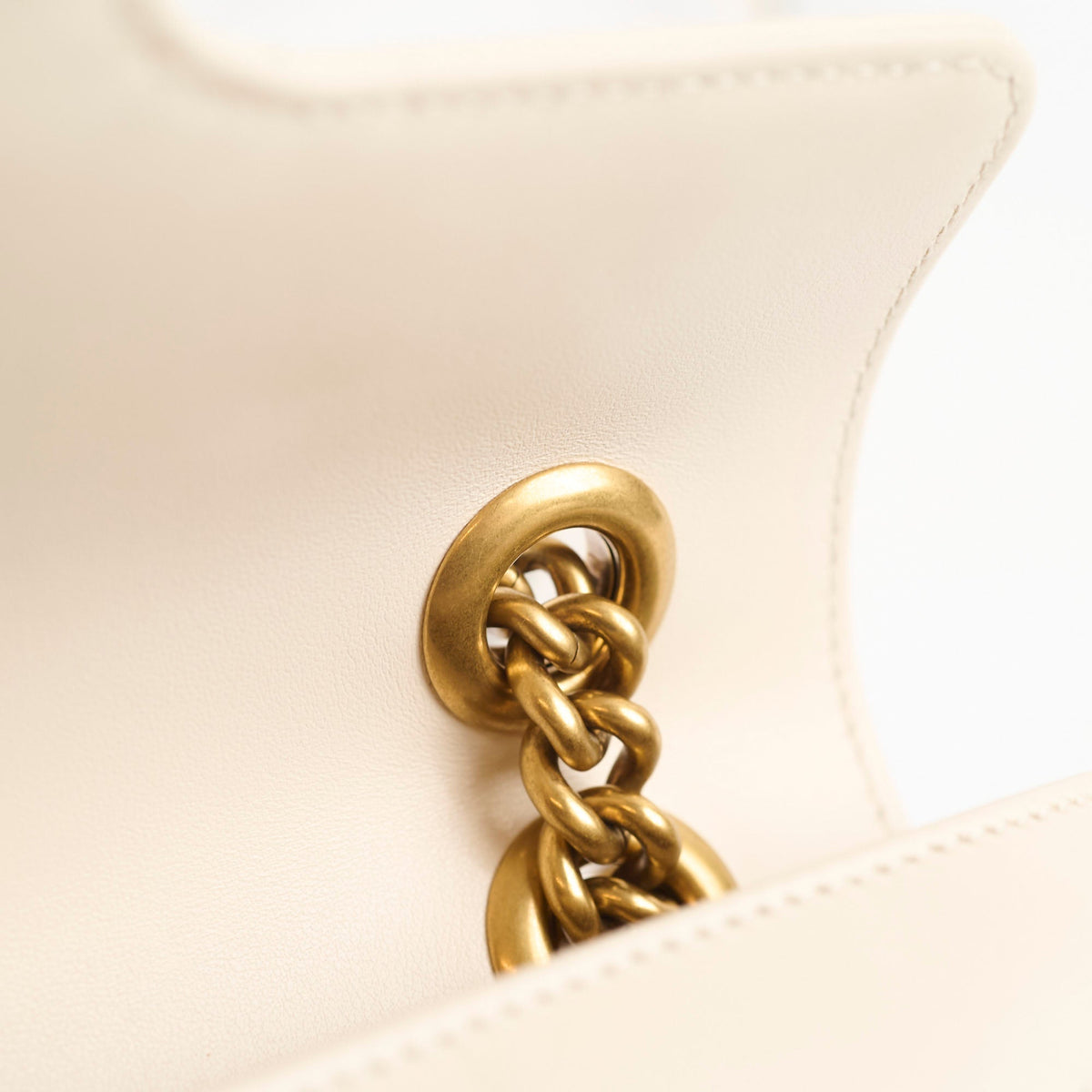 Gucci Marmont Small Matelassé Cream - photo 6