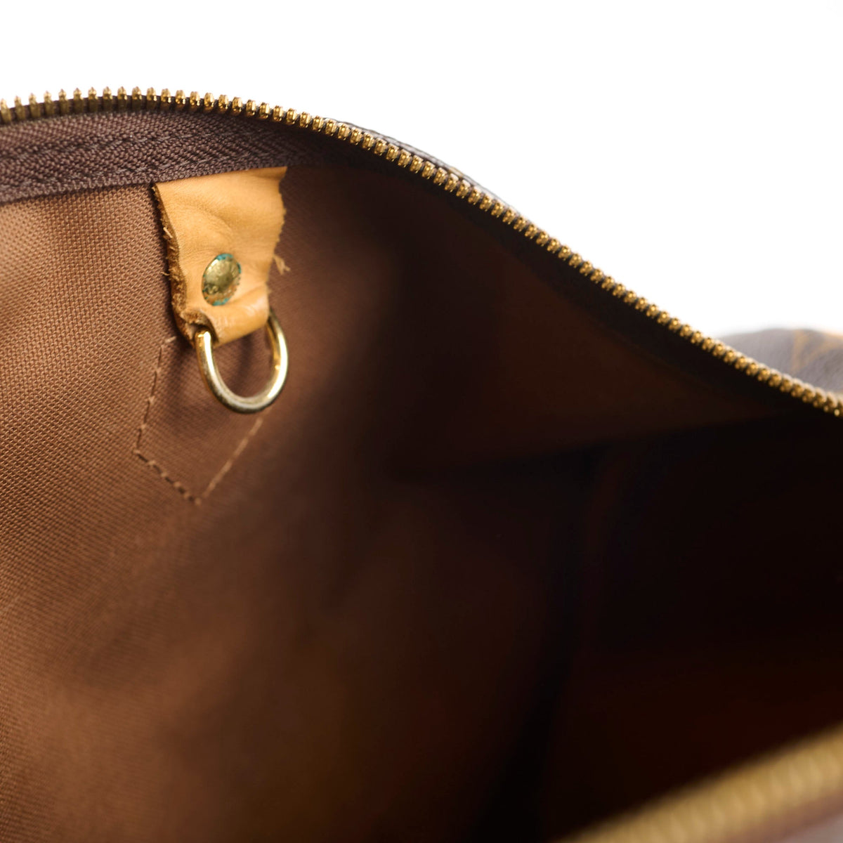 Louis Vuitton Speedy 40 Monogram Canvas - photo 11