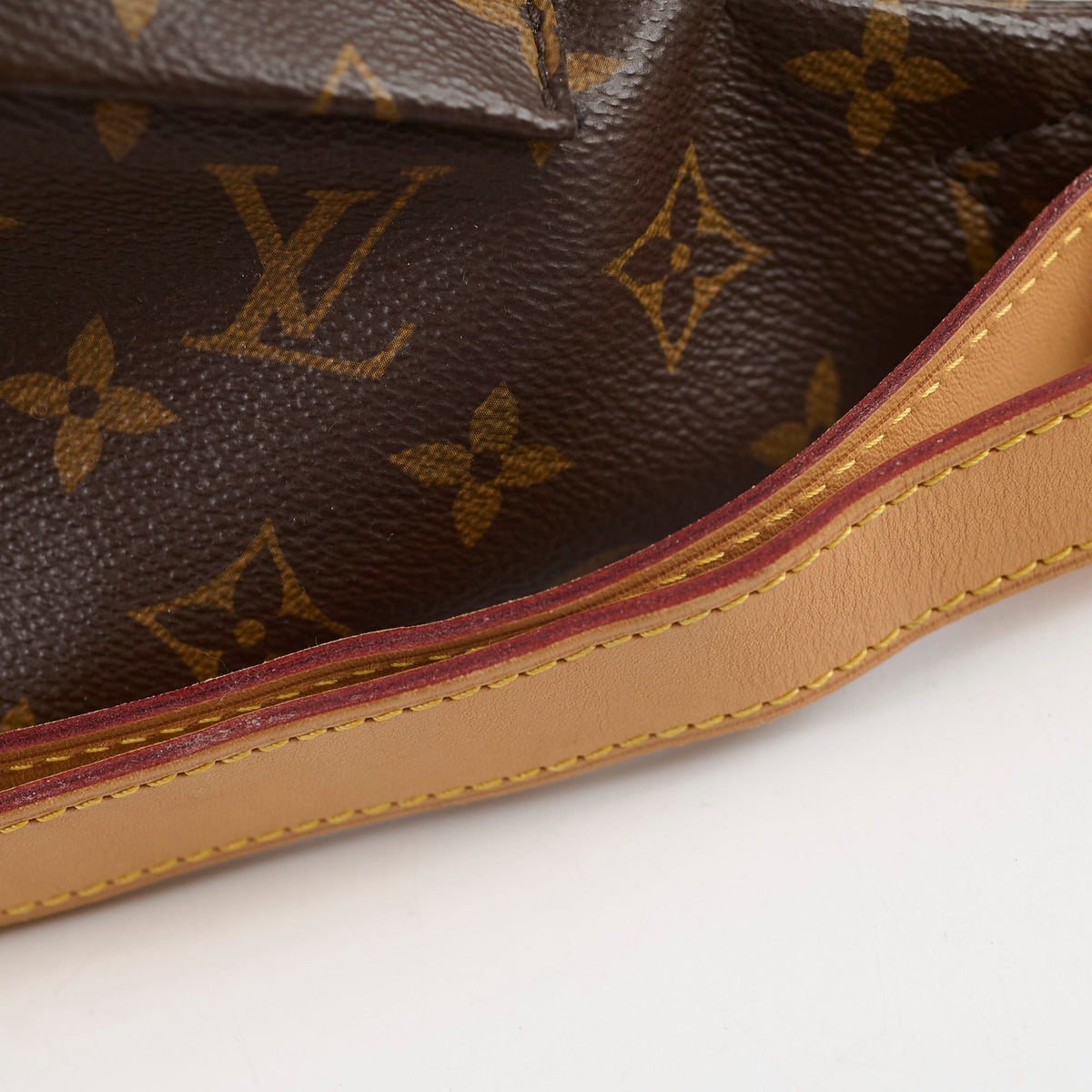 Louis Vuitton Bumbag Monogram Canvas - photo 5
