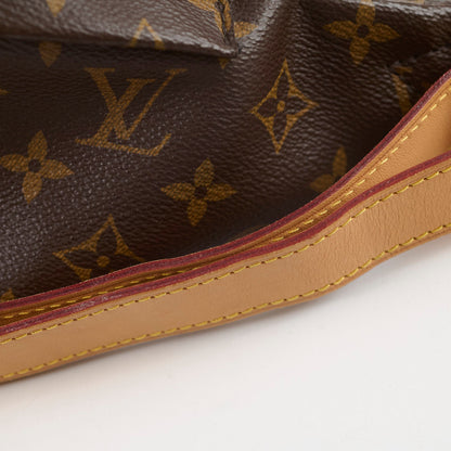 Louis Vuitton Bumbag Monogram Canvas - photo 5