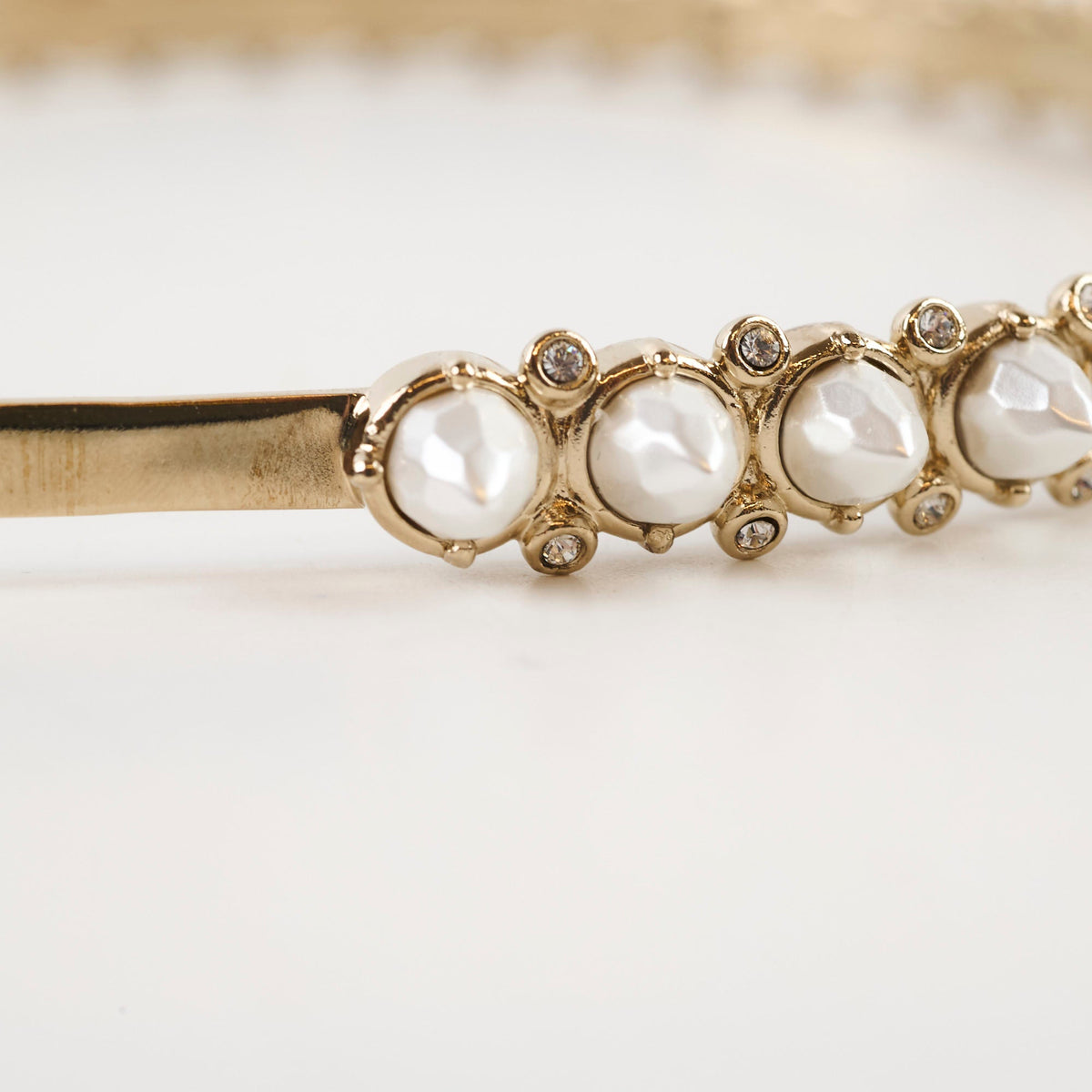 Chanel CC Pearl & Crystal Headband - photo 4