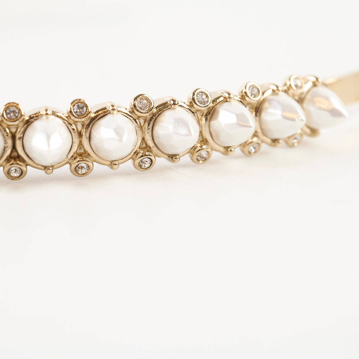 Chanel CC Pearl & Crystal Headband - photo 6