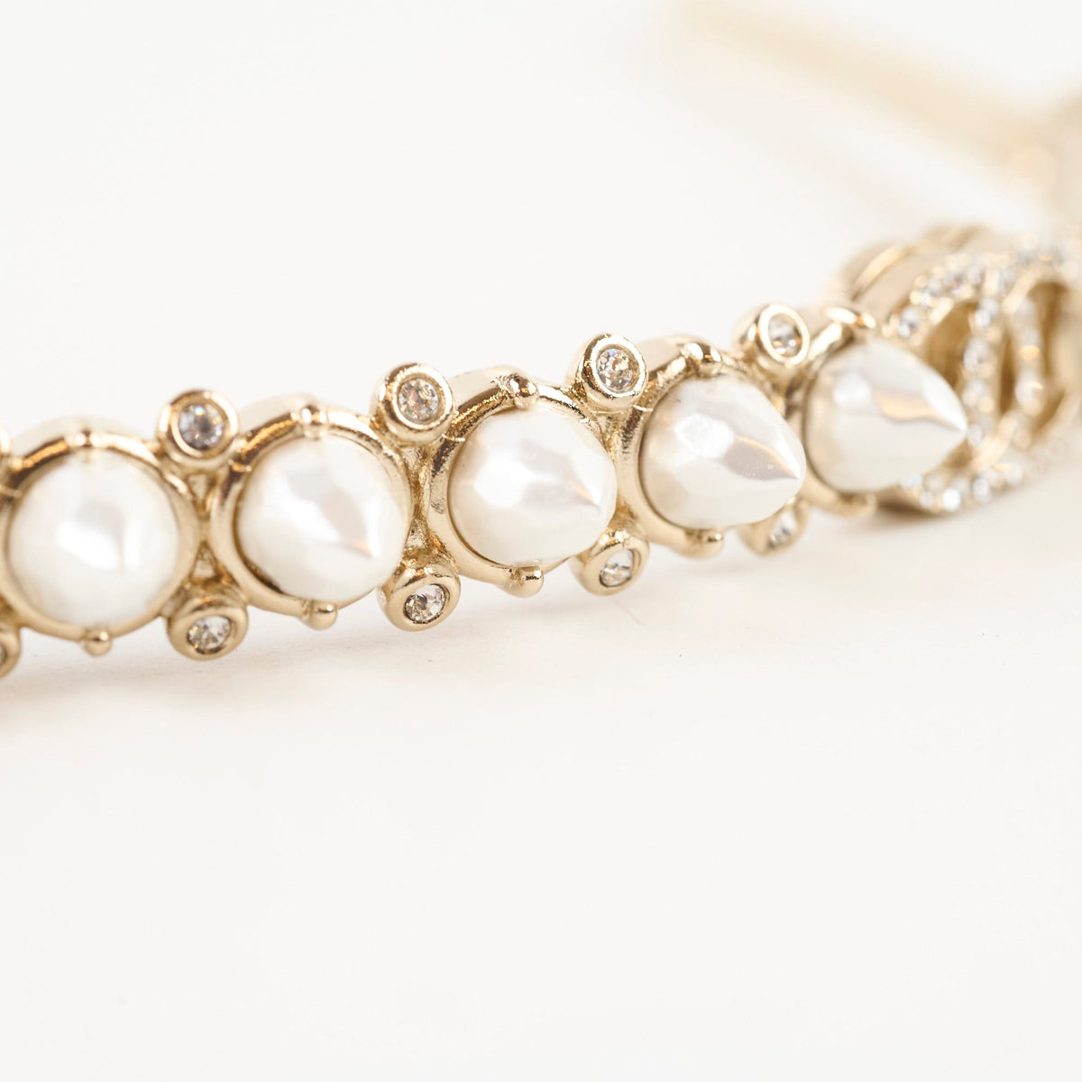 Chanel CC Pearl & Crystal Headband - photo 8