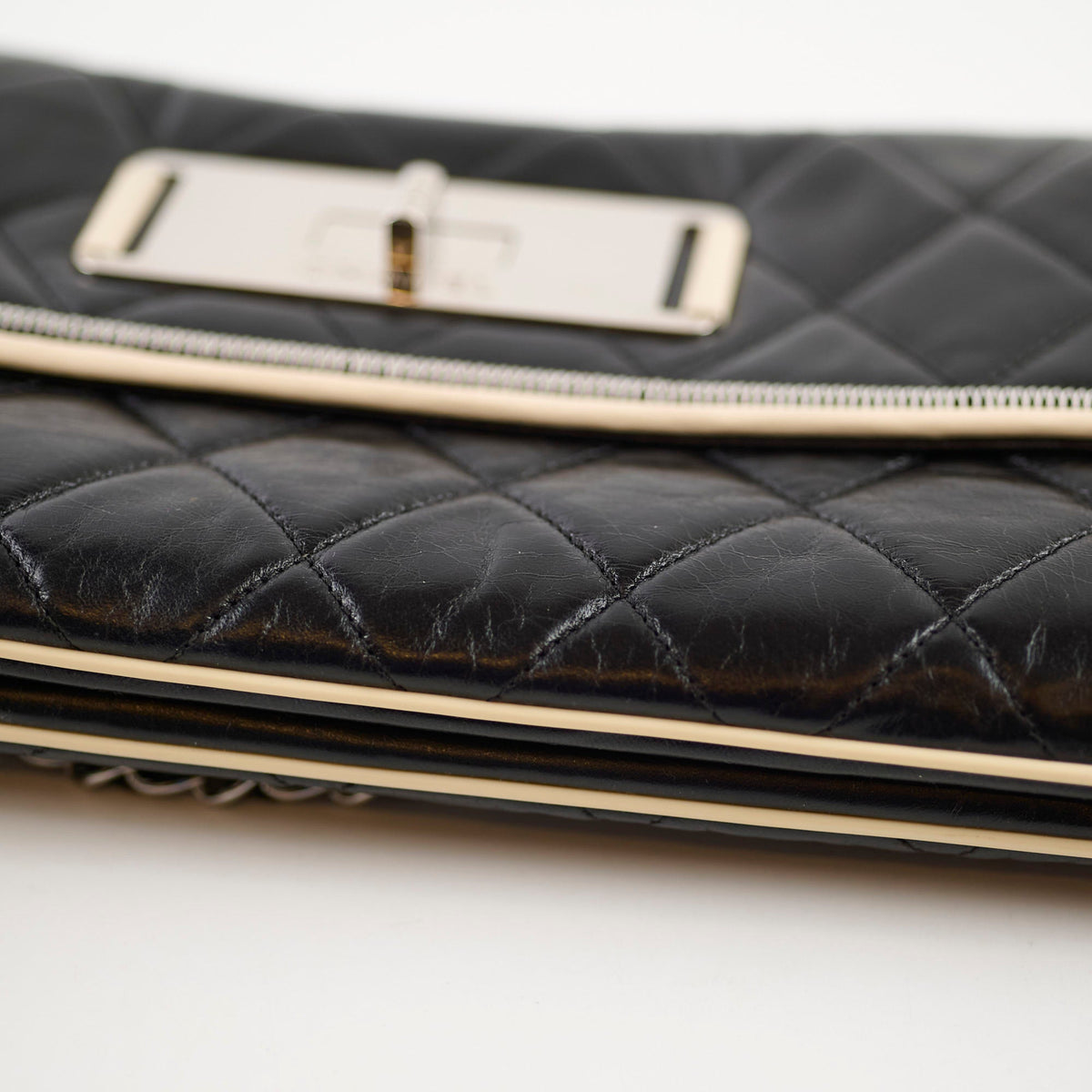 Chanel East West Flap Black - photo 13