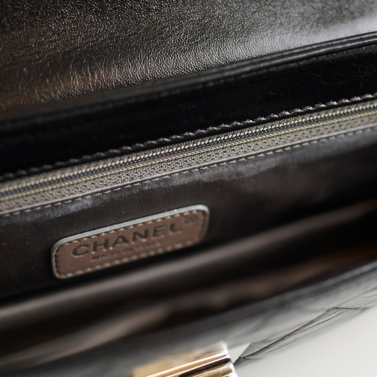 Chanel East West Flap Black - photo 8